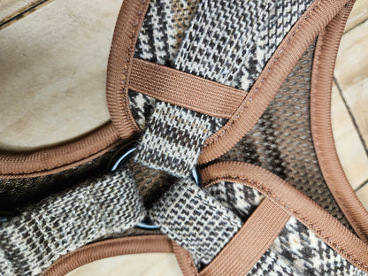 Tweed Harness